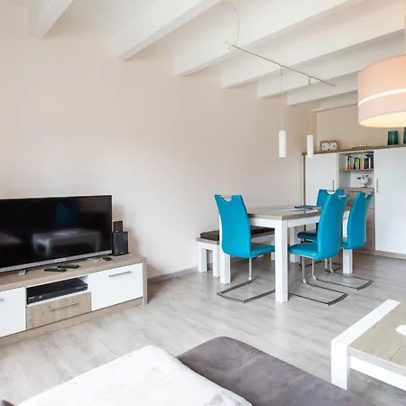 Holiday home Meerzeit I By Interhome Butjadingen